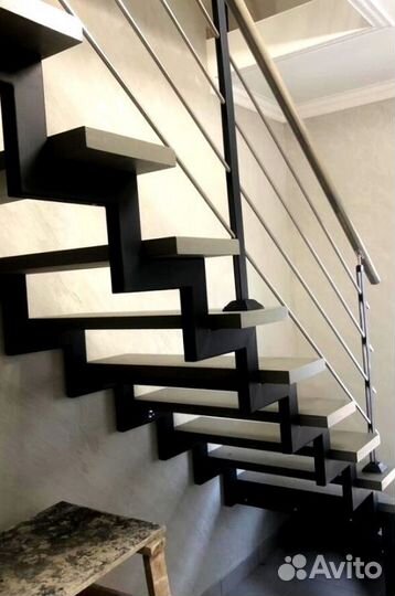 Лестница в дом под ключ