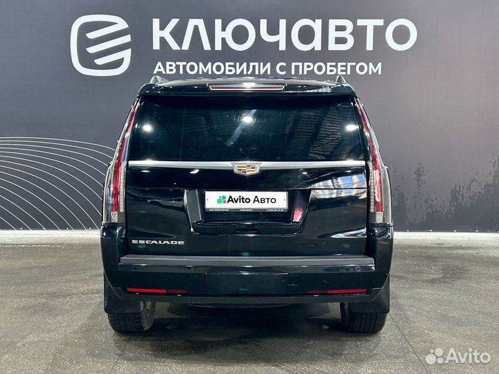 Cadillac Escalade 6.2 AT, 2015, 122 500 км