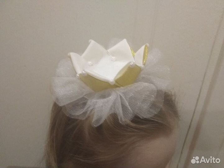 Карона-Заколка