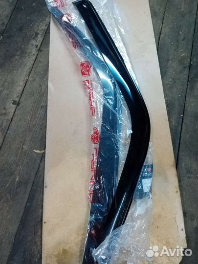 Дефлекторы окон