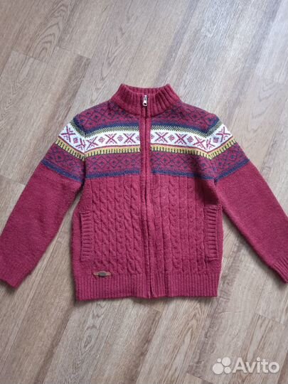 Кофта на молнии на мальчика