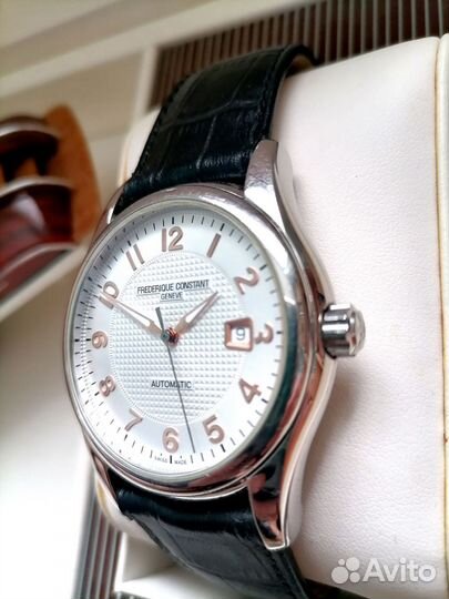 Frederique Constant Runabout FC-303RV6B6