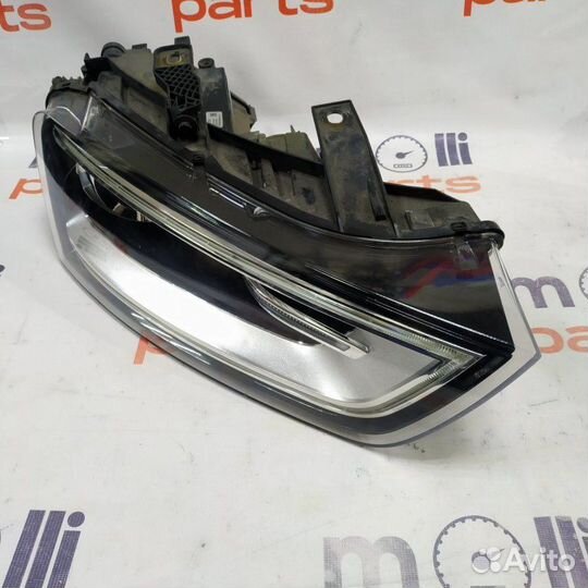 Фара передняя правая Audi Q3 8U 2014