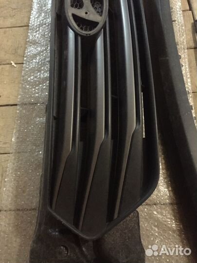 Решетка радиатор Хендай Крета оригинал