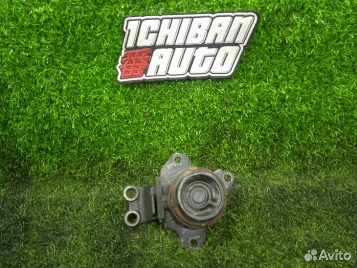 Подушка двигателя передняя правая Honda Cr-V RD7