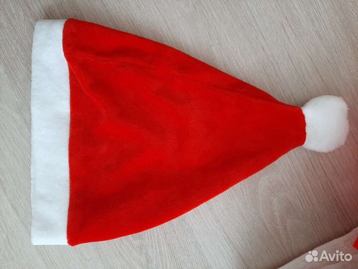 Шапочка деда мороза