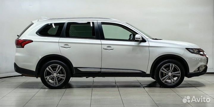 Mitsubishi Outlander 2.0 CVT, 2020, 70 944 км