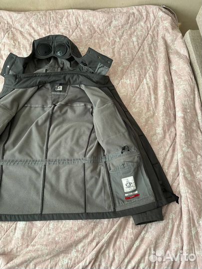 Куртка cp company shell google field jacket