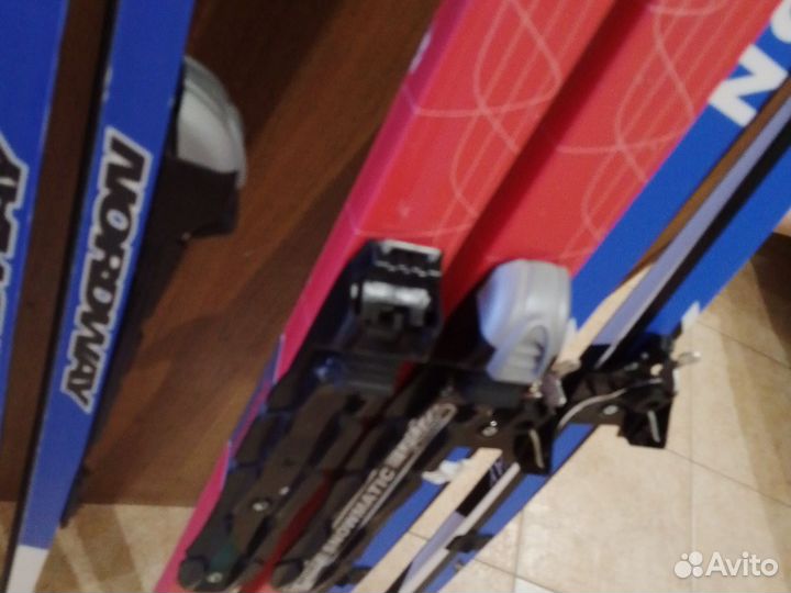 Беговые лыжи