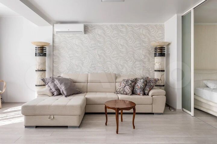 2-к. квартира, 80 м², 14/17 эт.