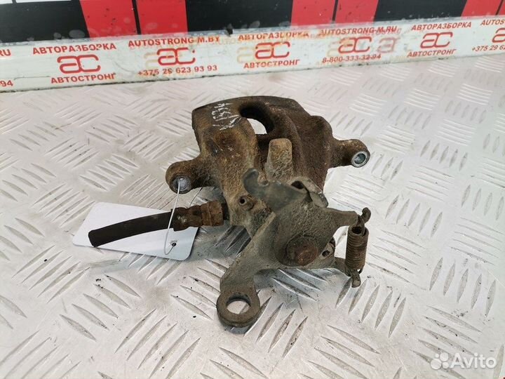 Суппорт задний правый для Ford Focus 1 1478337