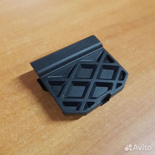 Заглушка задняя Ford Focus 3 хэтчбэк