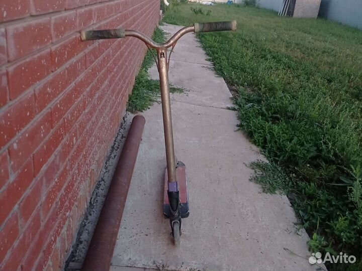 Трюковой самокат