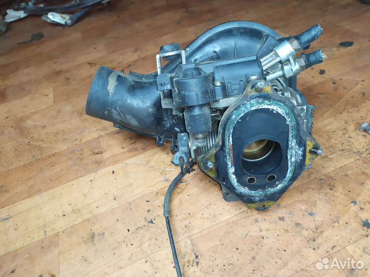 Пассат б3 моновпрыск Volkswagen Passat B3 88-93