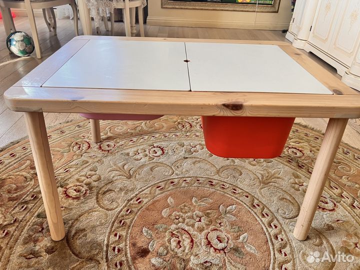 Детский стол и табуретка IKEA