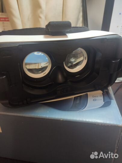 Очки виртуальной реальности samsung gear vr