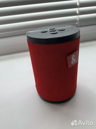 Блютуз колонка