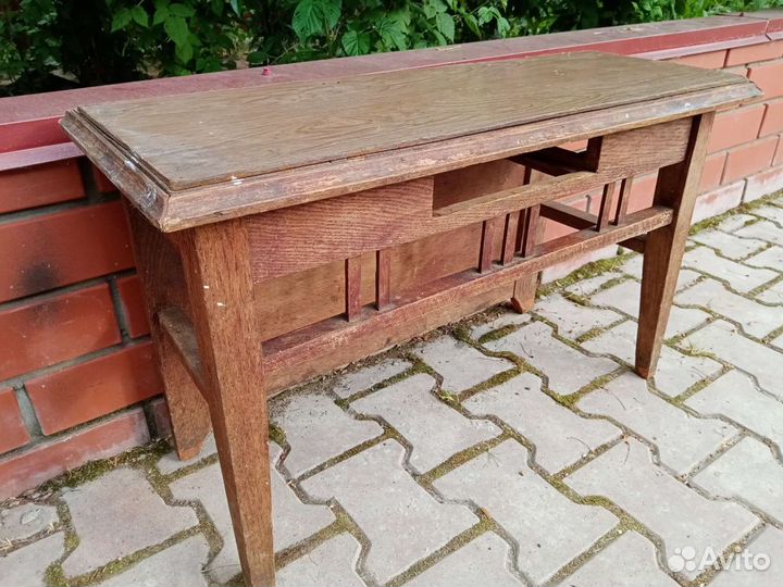 Старинная тумба под зеркало. Лот 1