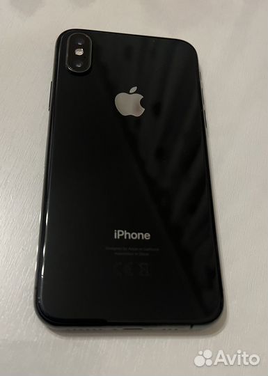 iPhone Xs, 64 ГБ