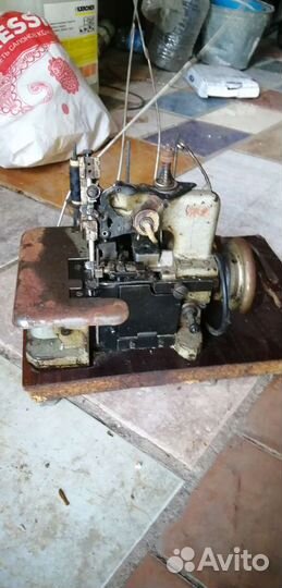 Оверлок для швейной машины