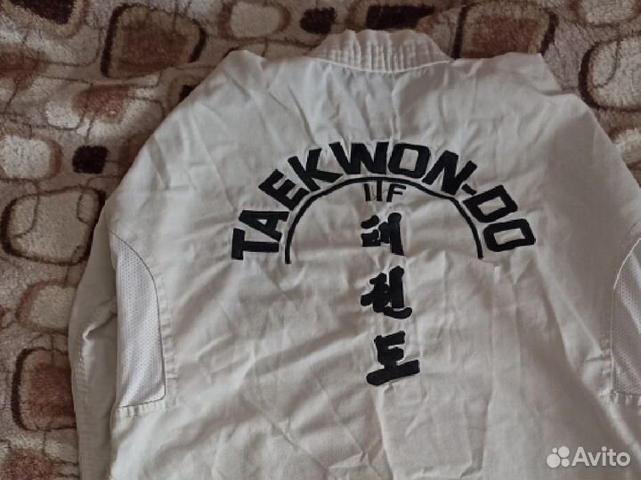 Форма для тхэквондо