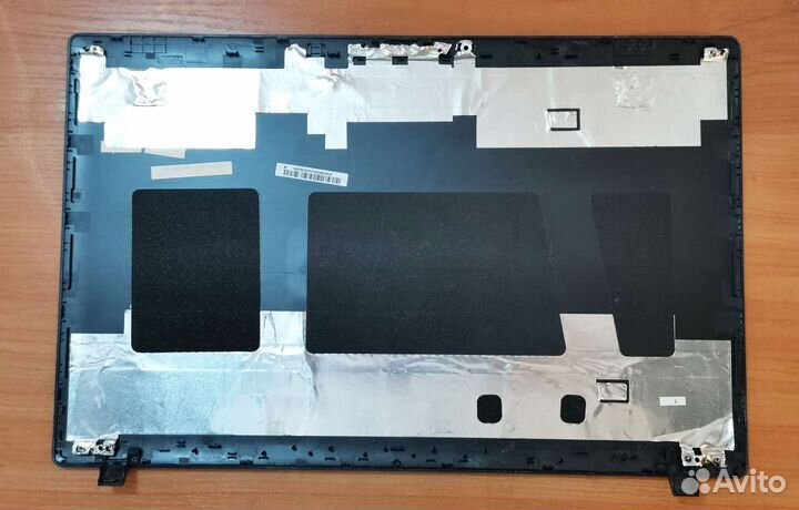 Крышка матрицы для Acer Aspire 7560G / 7750*