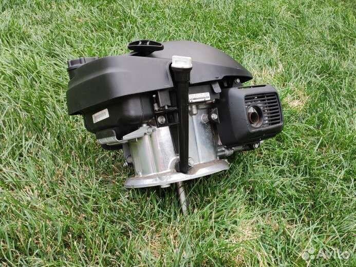 Двигатель от бензиновой газонокосилки Husqvarna