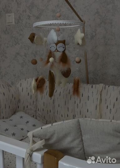 Мобиль на детскую кроватку