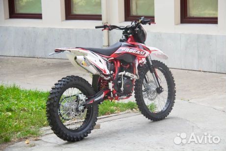 Мотоцикл Progasi super MAX 300