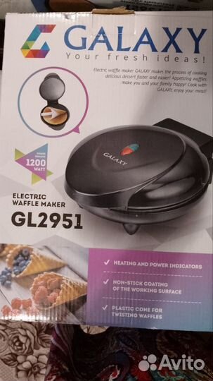 Вафельница новая