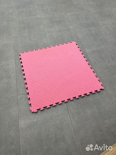 Маты татами бу ласточкин хвост