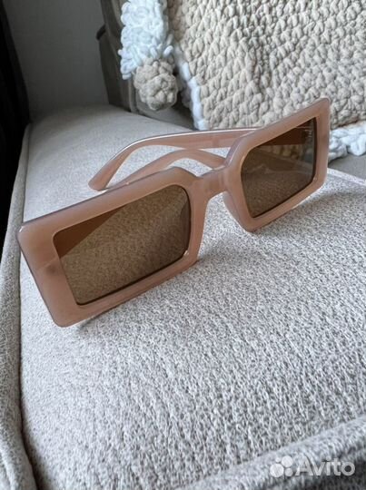 Солнцезащитные очки