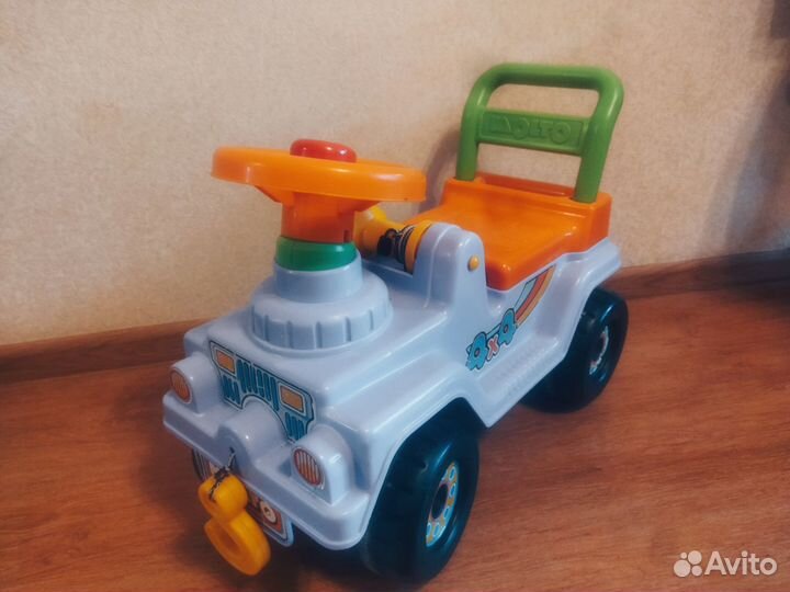 Детская машинка каталка