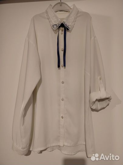Блузка молочного цвета Deloras б/у, размер 164