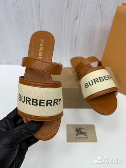 Шлепанцы женские Burberry
