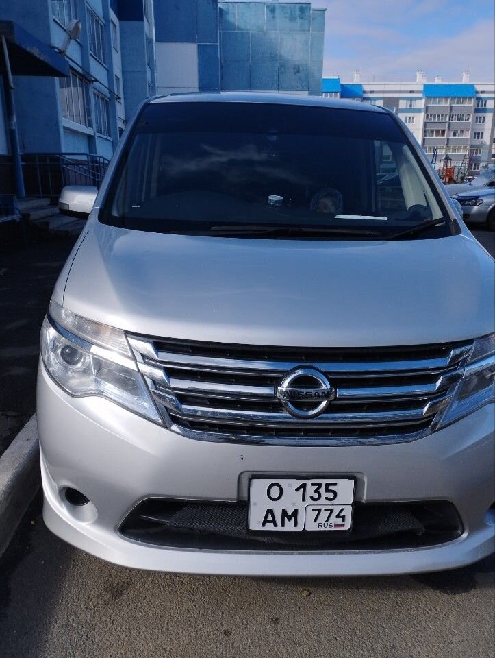 Nissan Serena: фото владельца