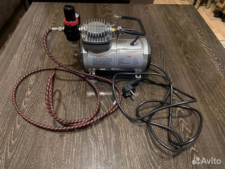 Компрессор JAS 1202 + Аэрограф JAS 1113