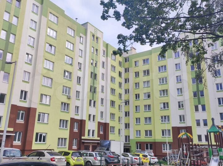 2-к. квартира, 58 м², 1/8 эт.