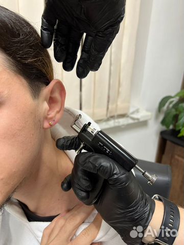 Прокол ушей детям и взрослым