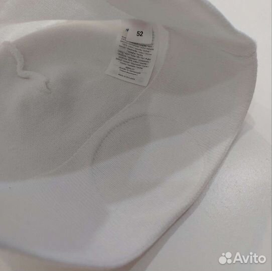 Шапки разных размеров Reima, Janus, H&M и другие