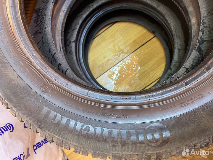 Continental ContiWinterContact TS830 P SSR 215/55 R16 93H