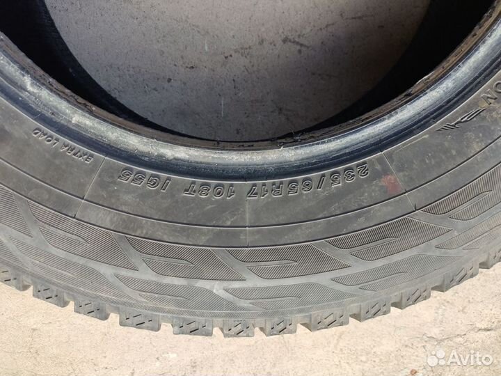 Yokohama Ice Guard IG55 235/65 R17 108