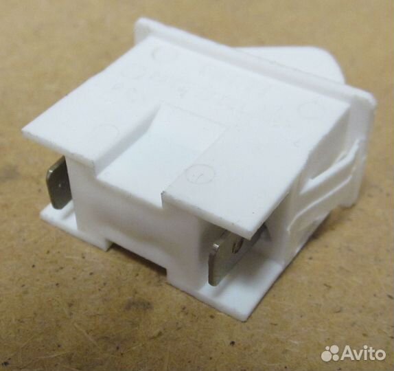 Выключатель освещения вк-40М для холодильника А