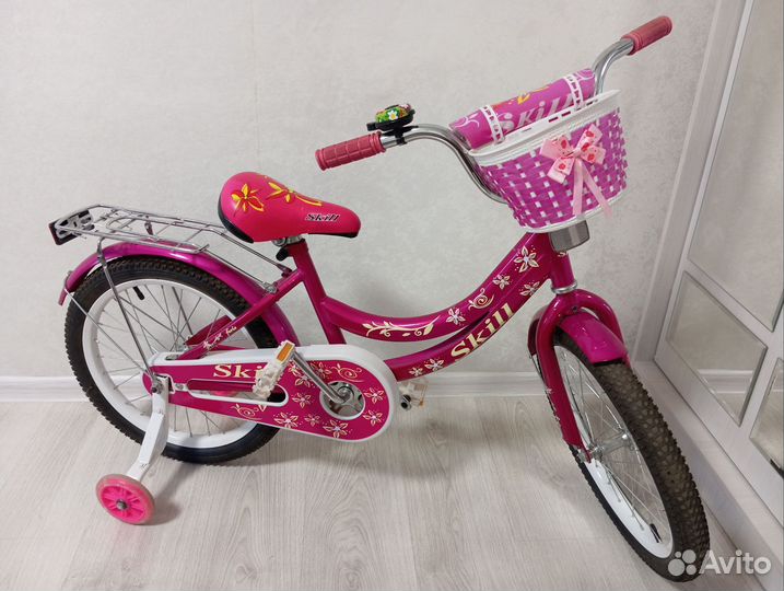 Велосипед детский 4 колесный