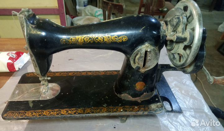 Швейная машинка Подольского мз им Калинина (Зингер