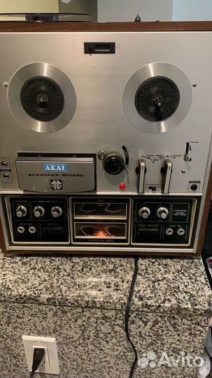 Akai 1730DSS квадро дека