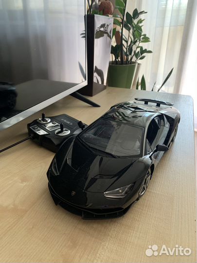 Машинка на радиоуправлении