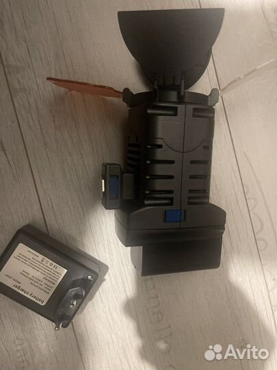 Накамерный свет