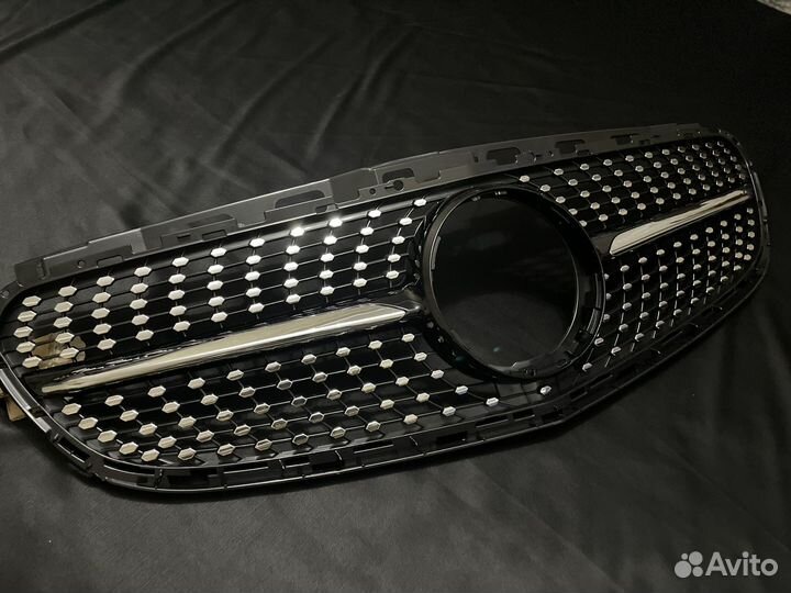 Решетка Mercedes