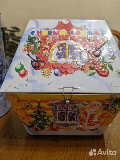 Новогодняя упаковка б/у